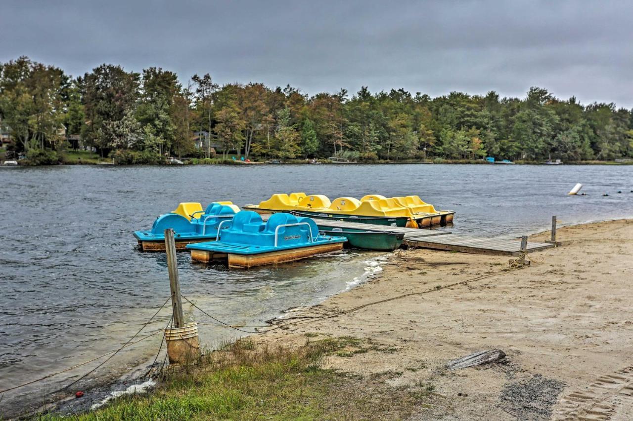 Tobyhanna Home With Hot Tub And Fire Pit Walk To Lake Eksteriør bilde